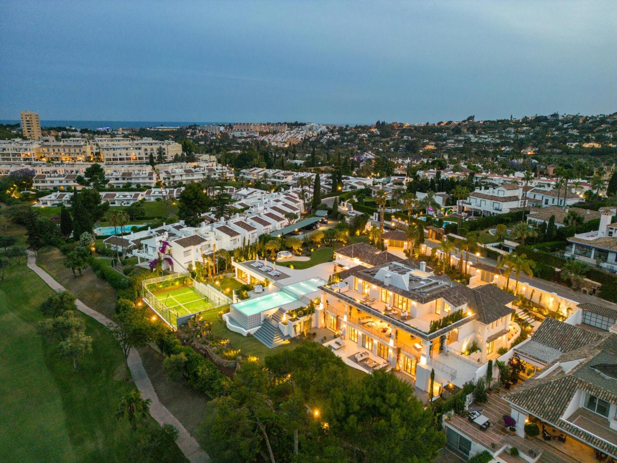 Villa Azur, Nueva Andalucia, Marbellac