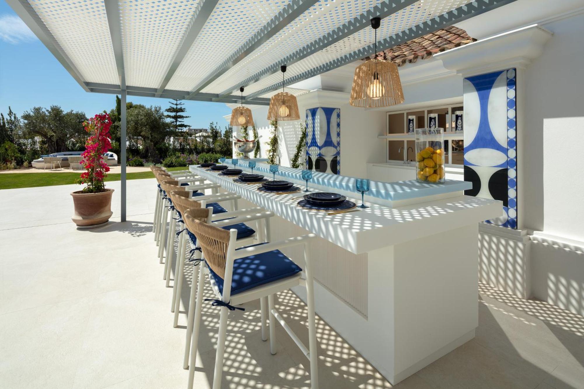 Villa Azur, Nueva Andalucia,